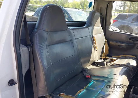 2001 Ford F-150 Xl/Xlt из США, поврежденный, VIN 1FTRF17W81NB17920